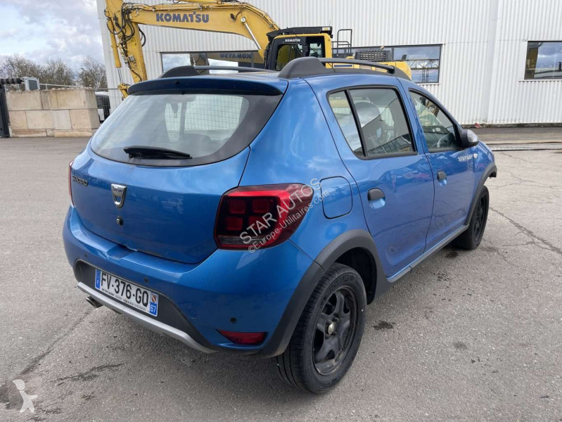 Furgoneta Dacia