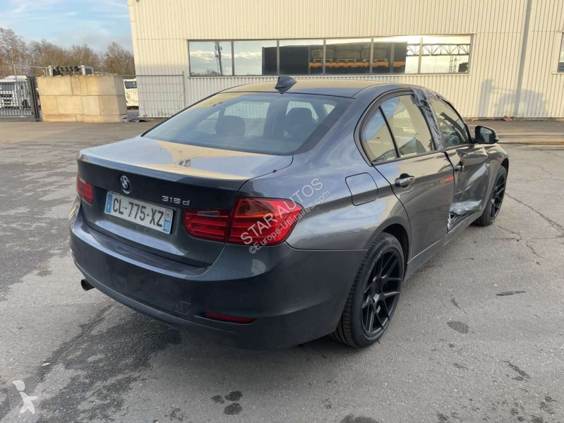 عربة نفعية BMW