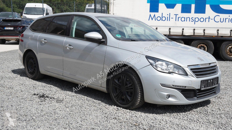 عربة نفعية Peugeot Active