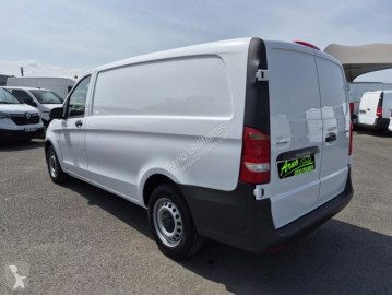 Véhicule utilitaire Mercedes