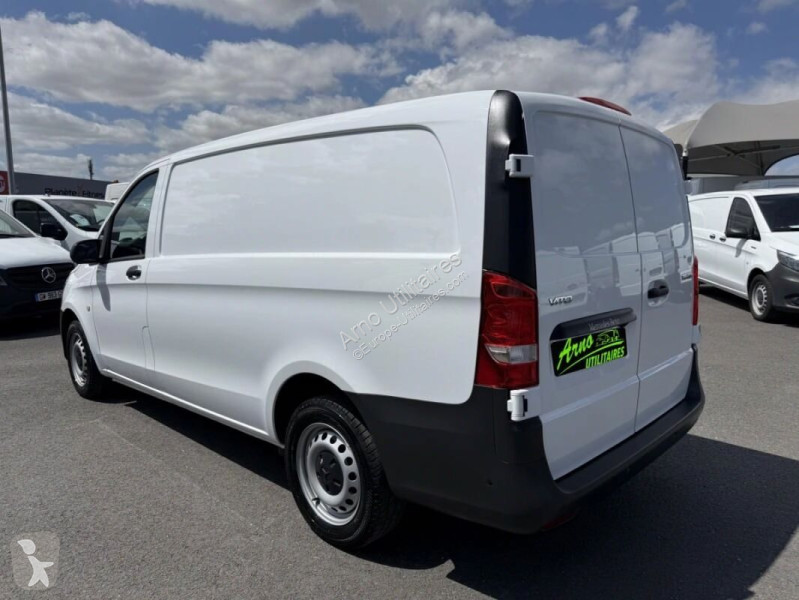 Véhicule utilitaire Mercedes