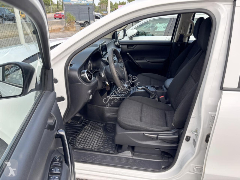 Nyttofordon Mercedes CLASSE X X 220 d  - BM 470...