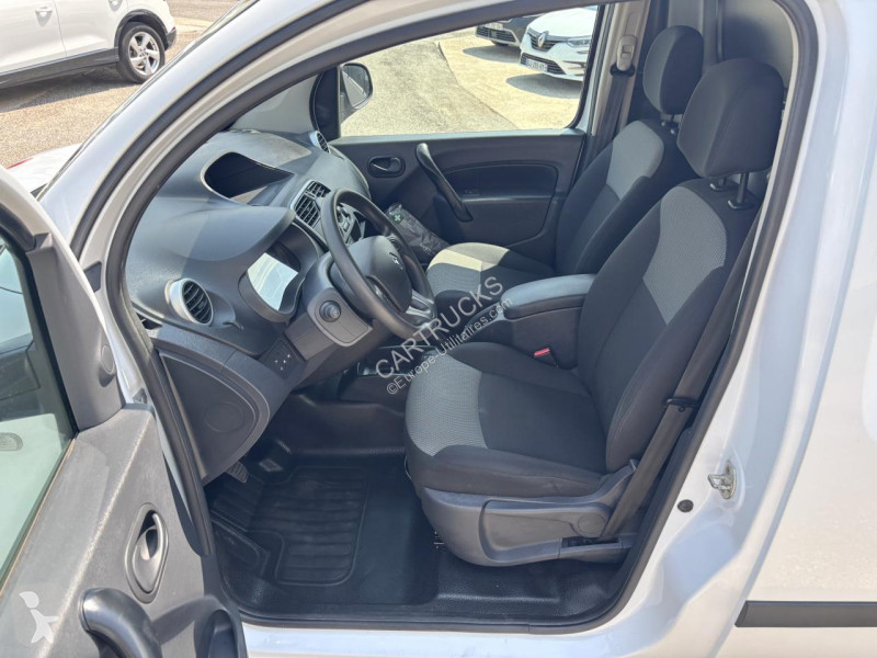 Véhicule utilitaire Renault KANGOO L1 1.5...