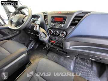 Caja cerrada Iveco nueva