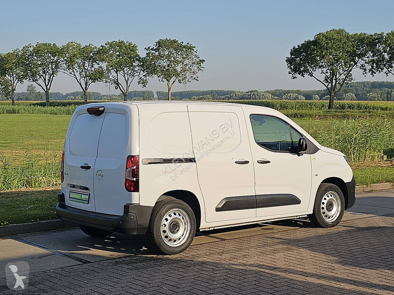 عربة نفعية Opel 1.5 ac automaat EURO6