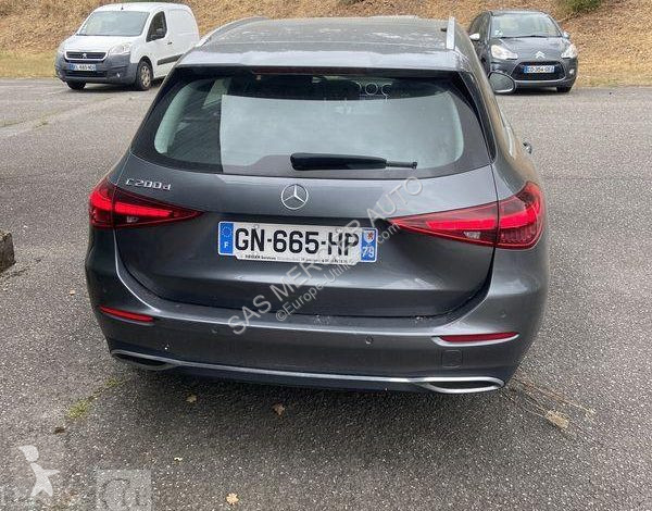 Véhicule utilitaire Mercedes