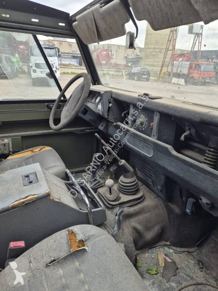 Samochód dostawczy Land Rover