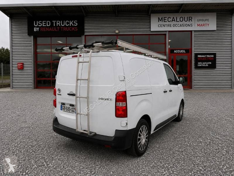 Samochód dostawczy Toyota