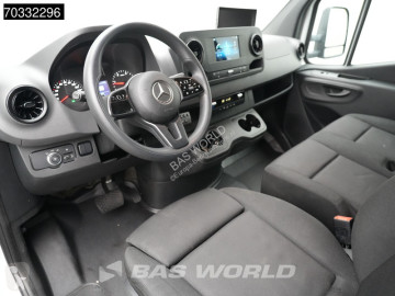 Dostawcza chłodnia Mercedes