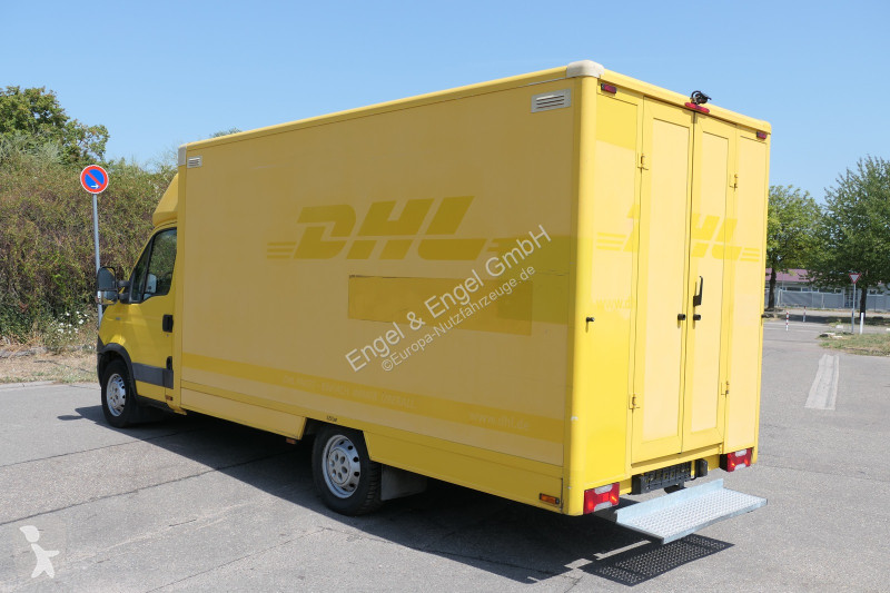 Лекотоварен автомобил Iveco Daily 35 S11 C30C...
