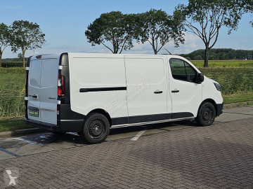 Лекотоварен фургон Renault