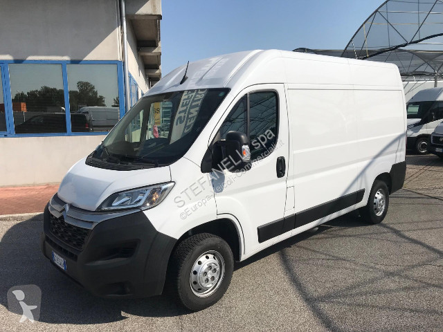 عربة نفعية Citroën Jumper 33 L2H2 2.2 bluehdi...
