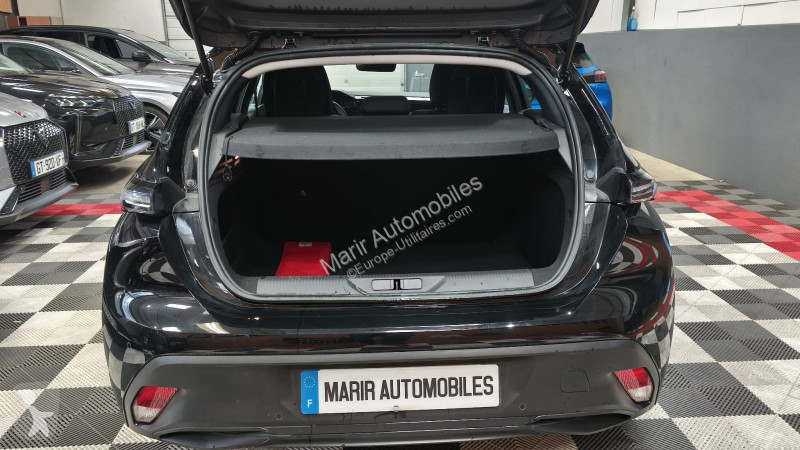 Samochód dostawczy Peugeot 308