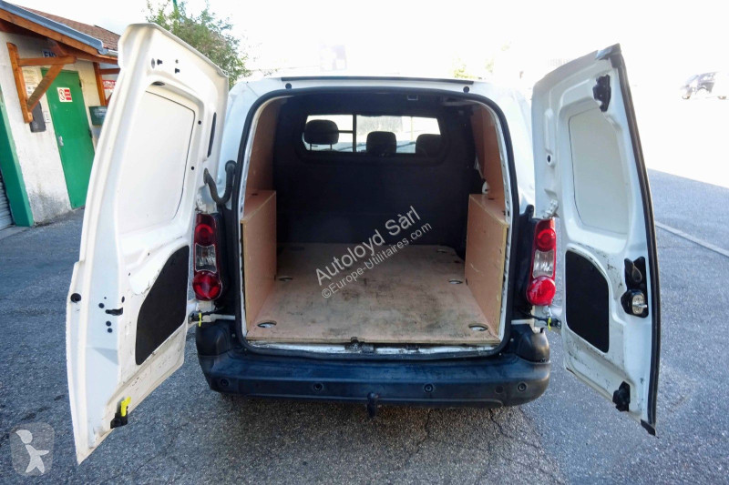 Véhicule utilitaire Peugeot PARTNER 1,6 HDI 99