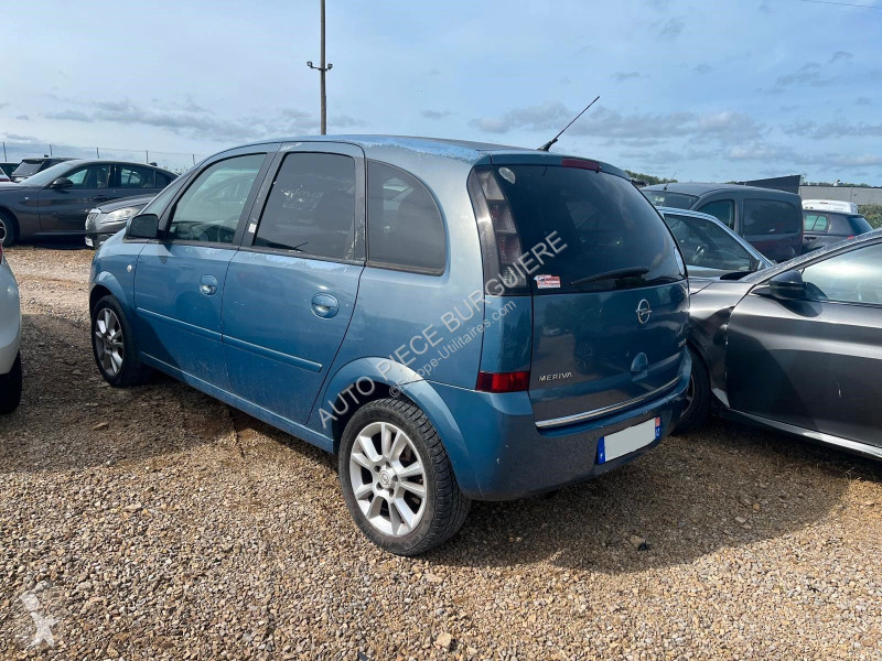 عربة نفعية Opel 1.7 CDTi 100 / EQ771