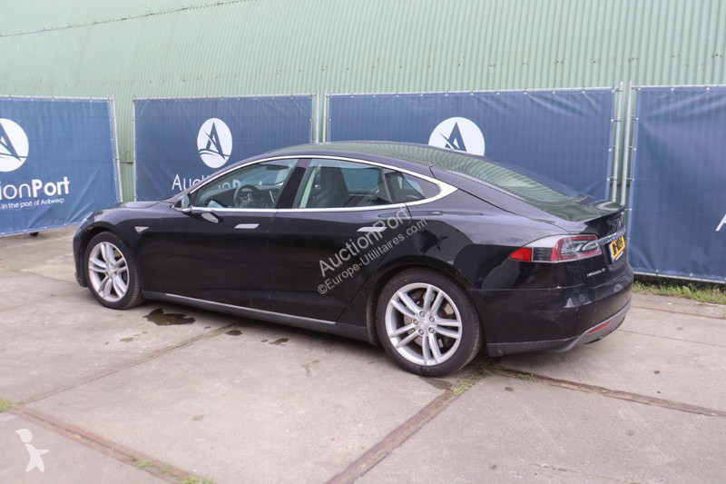 Furgoneta Tesla