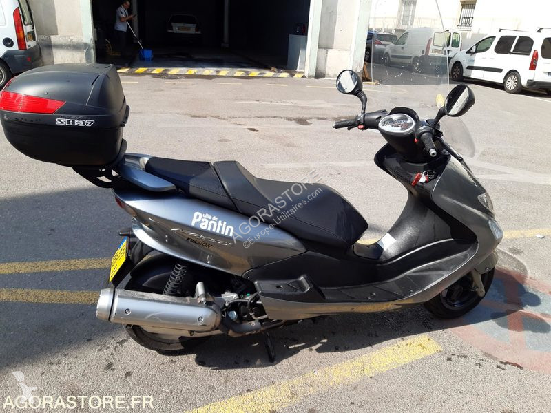 Furgoneta Yamaha YP125
