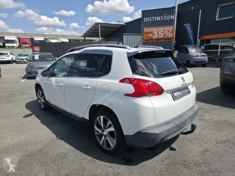 Véhicule utilitaire Peugeot 2008 1.6 e-HDi FAP...