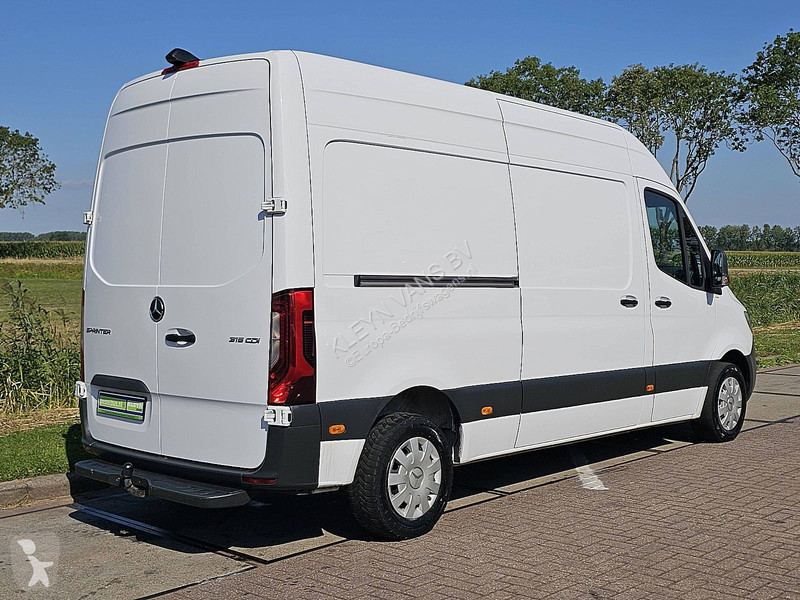 Užitkové vozidlo Mercedes 315 L2H2 LED Mbux10 AC!
