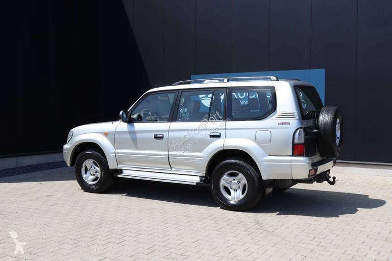 Furgoneta Toyota Prado