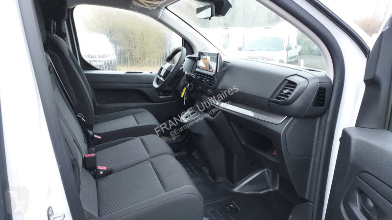 عربة نفعية Citroën JUMPY FG M 2.2 DIESEL 180CH...