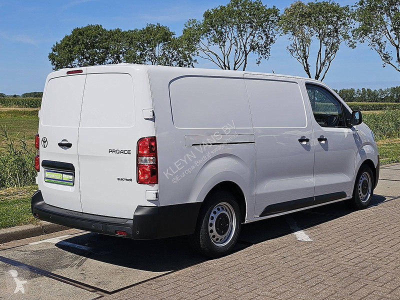 Samochód dostawczy Toyota ELECTRIC snellaad...