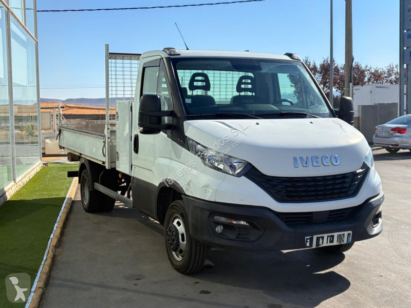 Furgoneta Iveco  35C16 3.0 CAJA BASCULANTE