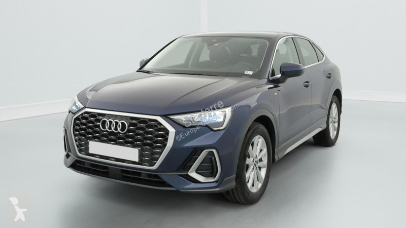 Audi Q3 Transporter