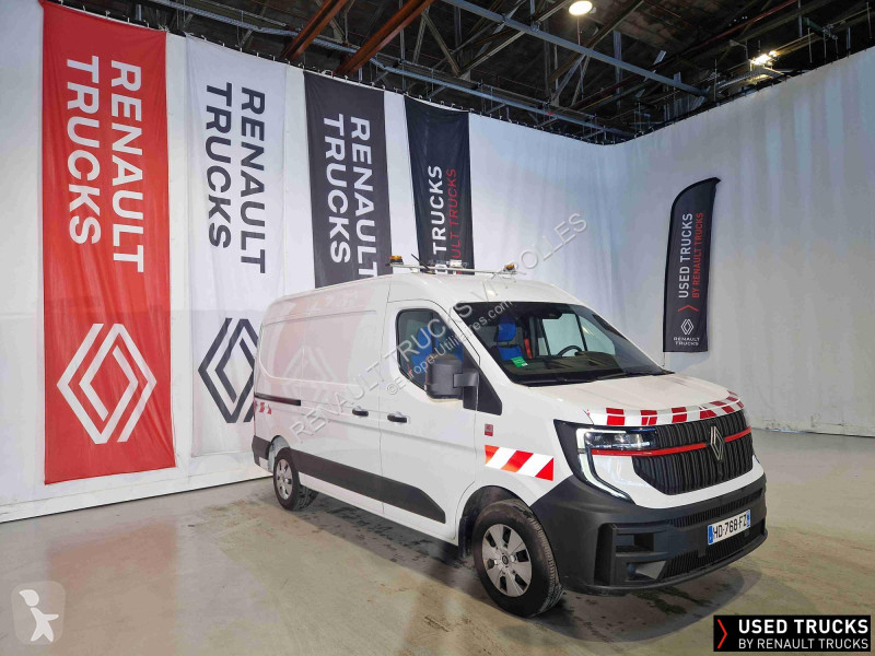 Лекотоварен автомобил Renault