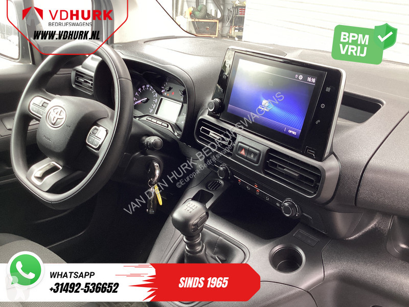 Furgoneta Toyota 1.5 100 pk 3 Pers./ Carplay/...