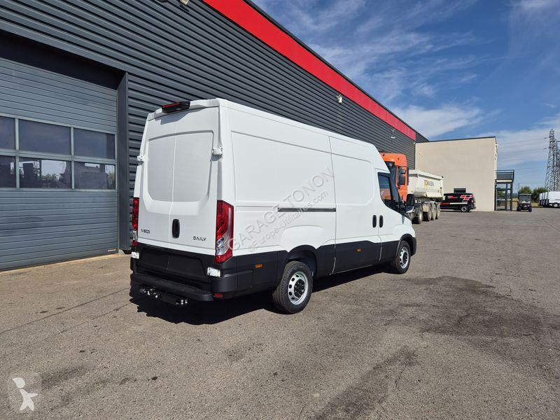 Furgoneta Iveco 35-160 HI-MATIC