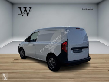 Mercedes van