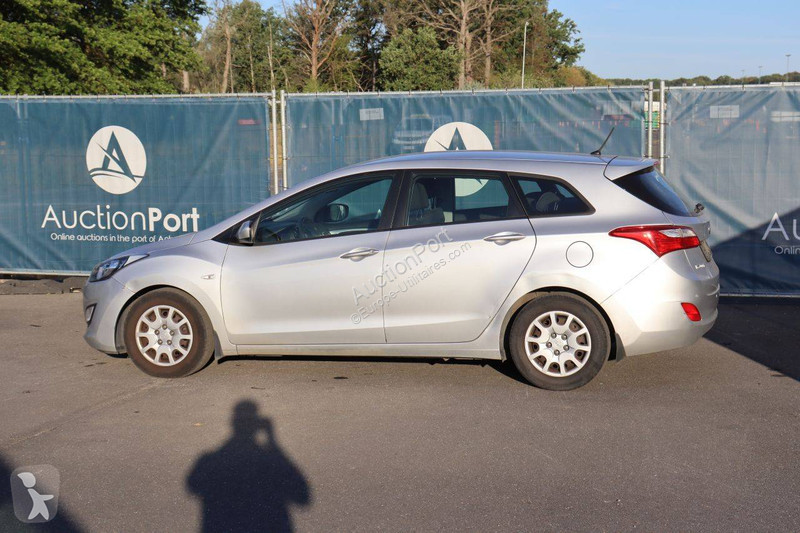 Samochód dostawczy Hyundai i30