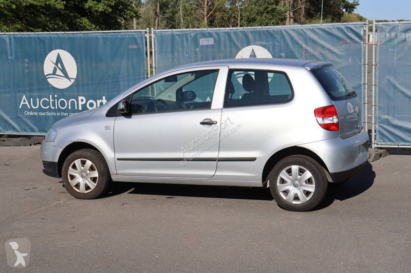 عربة نفعية Volkswagen Fox