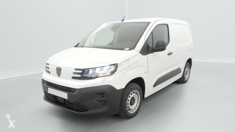 Véhicule utilitaire Peugeot Fourgon