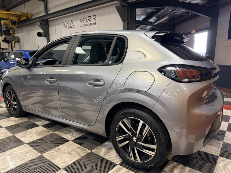 Samochód dostawczy Peugeot 208