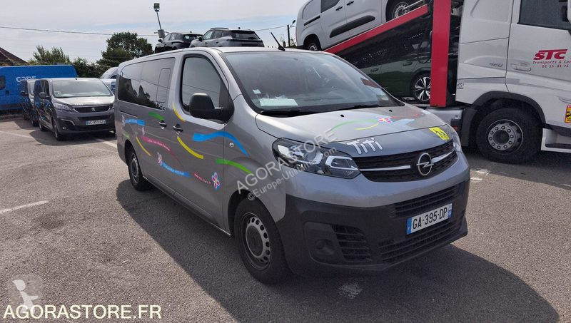 Véhicule utilitaire Opel ZAFIRA