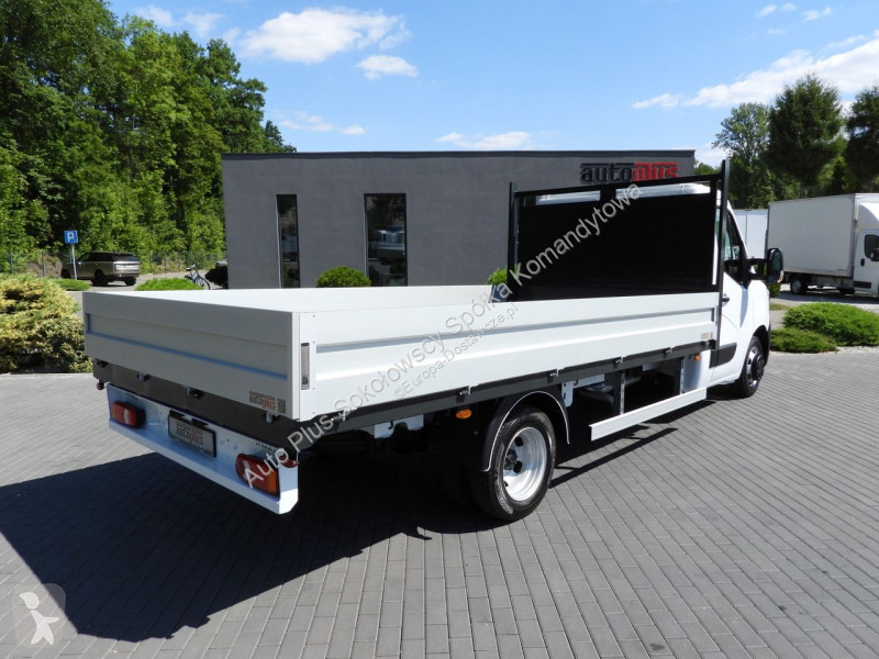 Samochód dostawczy Renault  MASTER