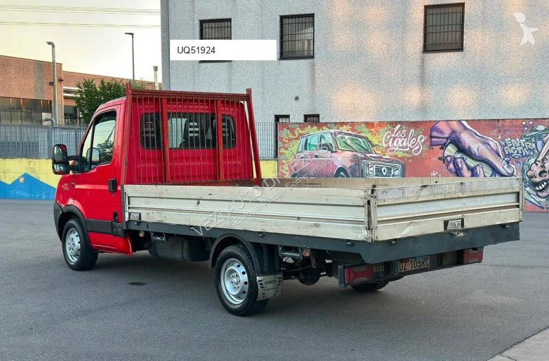 Veicolo commerciale Iveco Dailly cassone fisso