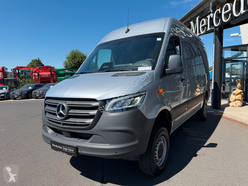 Mercedes 319 CDI 4x4 3665 Klima AHK Kamera...