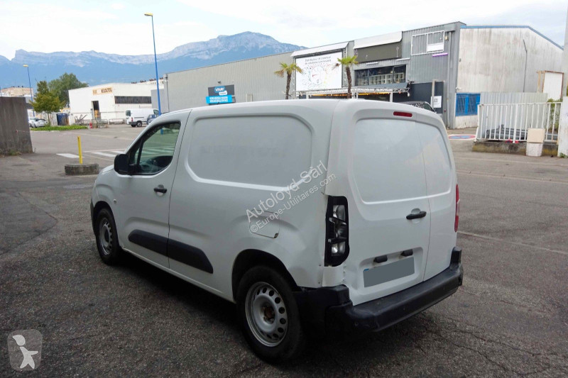 Véhicule utilitaire Peugeot PARTNER 1,5 HDI 100
