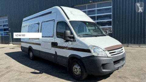 Iveco Daily 35S18 a