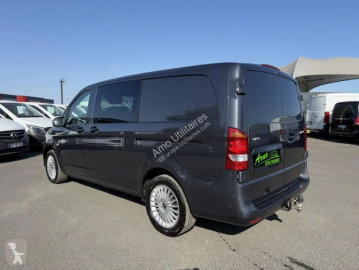 Véhicule utilitaire Mercedes