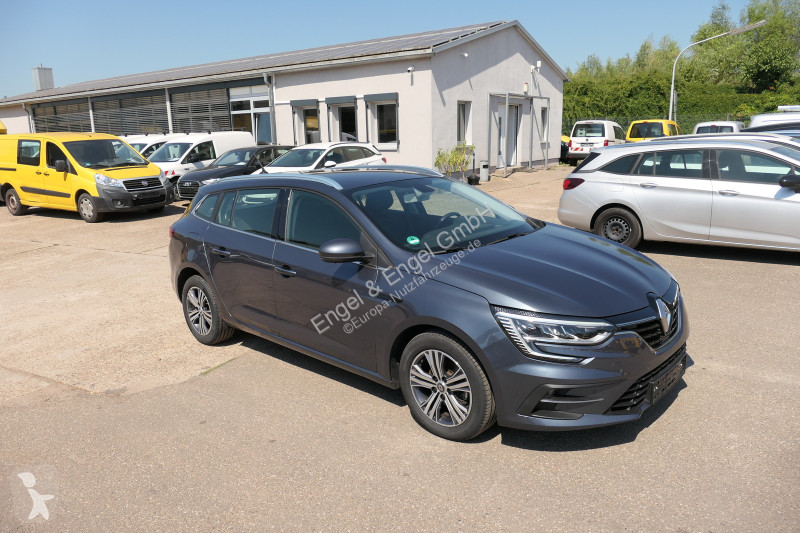 Furgoneta Renault Megane IV Grandtour dCi KLIMA...