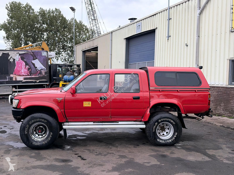 Toyota 4x4 4DW - 5 Seats - Manual Gearbox - 2.4...