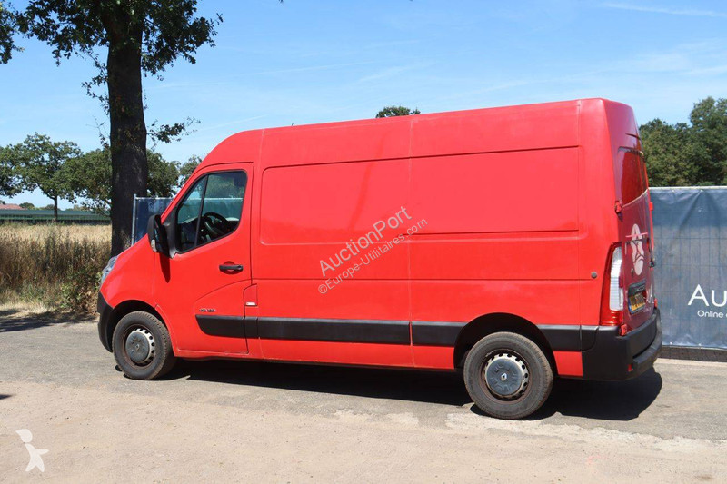 عربة نفعية Renault
