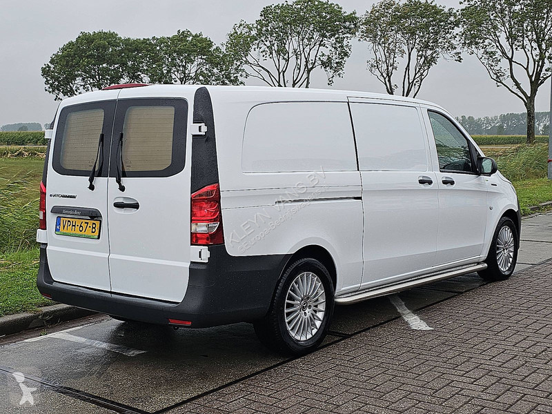 Mercedes 90kwh 332 kms WLTP!! van