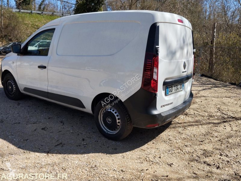 Renault EXPRESS van