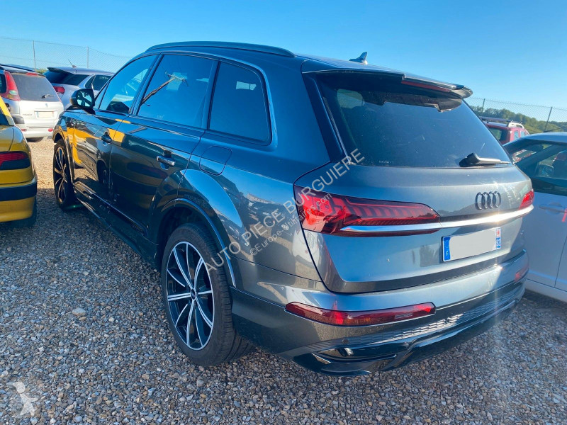 Véhicule utilitaire Audi Q7 3.0 V6 TFSi E 381...
