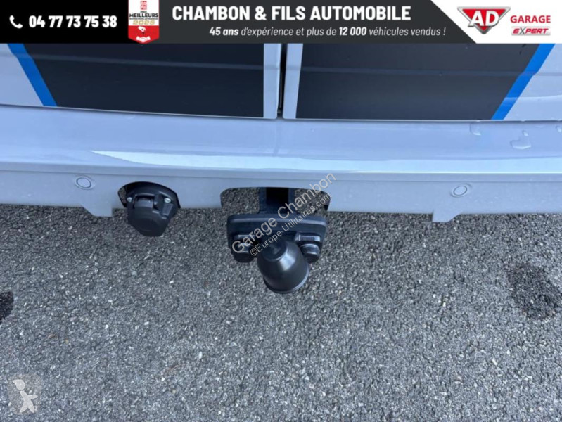 عربة نفعية Ford CABINE APPROFONDIE 320 L1H1 2.0...